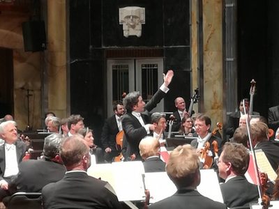 Dos conciertos de la Filarmónica de Viena y Dudamel