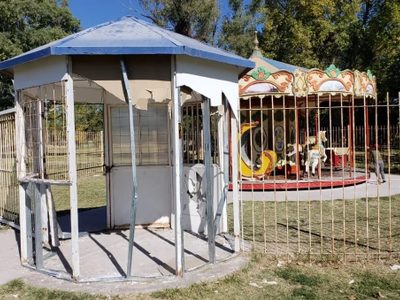En el parque de Valentina Norte urbana se robaron hasta los caballos de la calesita