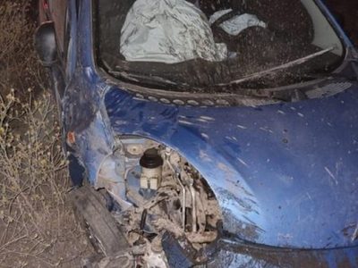 Volcaron en la Ruta 237 cuando viajaban de Bariloche a Neuquén y fueron internados con heridas graves