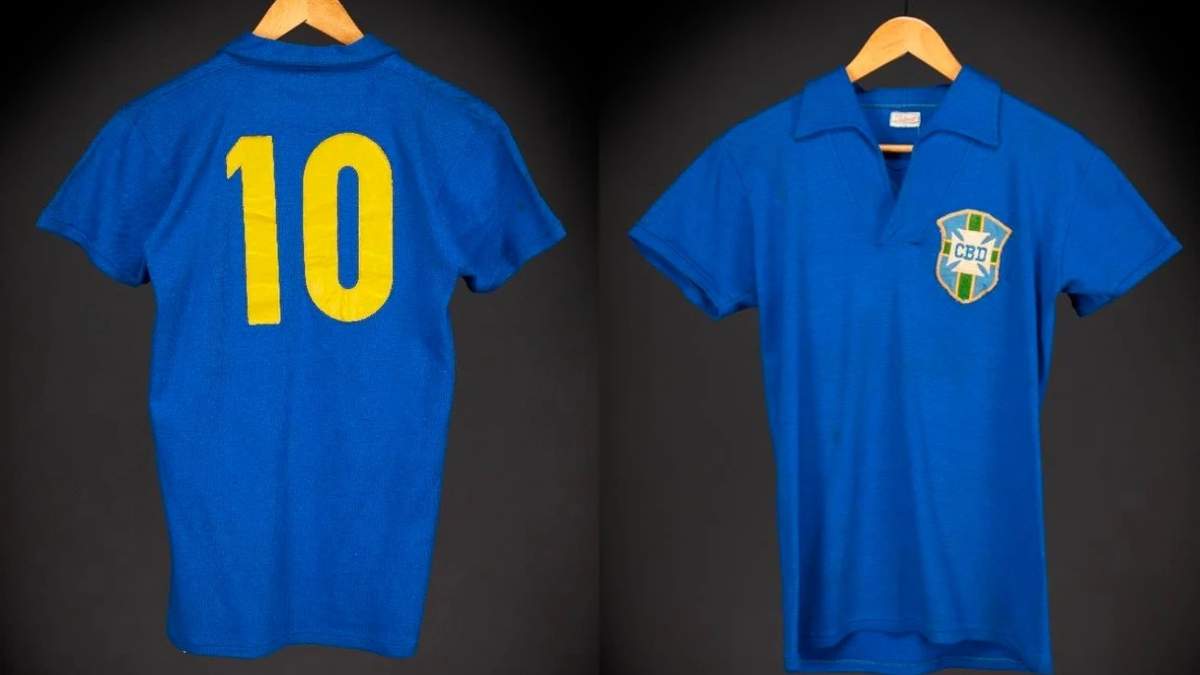 Subastarán playera que Pelé usó en la final del Mundial de 1958