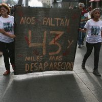 'No aceptaremos ninguna verdad que no se apegue a argumentos científicos”: padres de los 43
