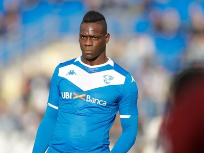 La fuerte respuesta de Balotelli a Chiellini