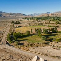 Taquimilán apuesta al turismo con una “Ciudad Encantada” y un laberinto gigante en el norte neuquino