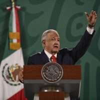 Salieron ultra demócratas: AMLO al INE y TEPJF por metodología para consulta y recuento en Campeche