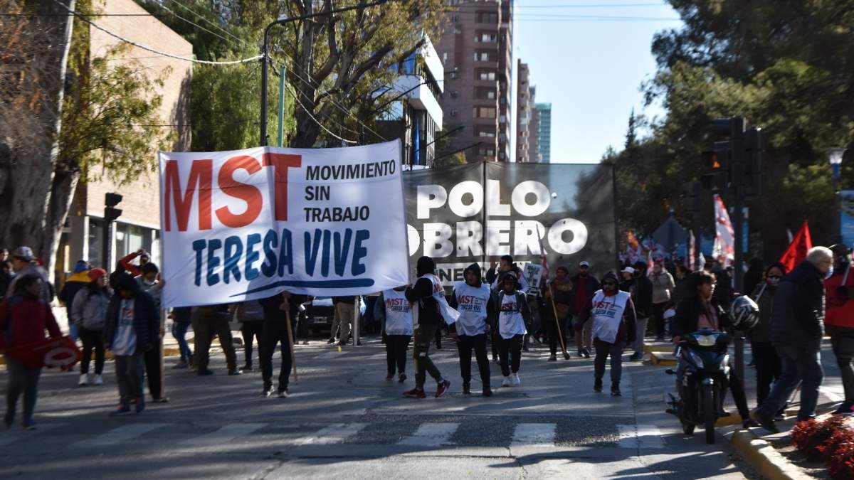 Frente de organizaciones sociales. Fuente: (Javier Manzano)