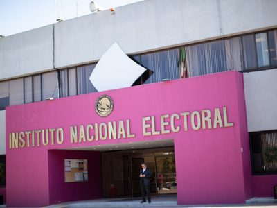 El INE aprueba estrategia para el regreso paulatino