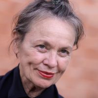La creación se basa en la superación, no en el éxito: Laurie Anderson en la UNAM