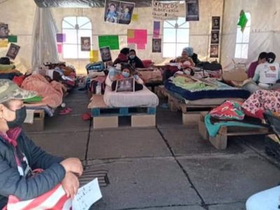 Por afectaciones a su salud, familiares de presos levantan huelga de hambre en Edomex