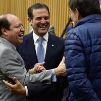 El INE desecha solicitudes de medidas cautelares de Morena, PRD y PRI; ordena a Meade que sustituya dos spots