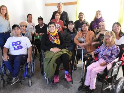 Figueroa aseguró que las personas con discapacidad tendrán un lugar importante en su gobierno