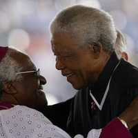 Murió el arzobispo Desmond Tutu, Premio Nobel de la Paz que luchó contra el apartheid en Sudáfrica