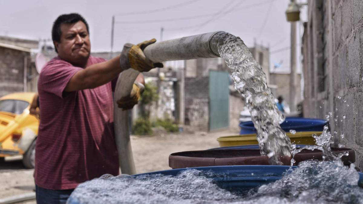 El gobierno de la CDMX anunció que surtirá agua mediante pipas