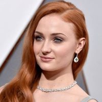 Sophie Turner, actriz de GOT, cargó durísimo contra una colega que se niega a hacer la cuarentena