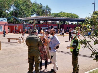 Setenta aislados en Iguazú: el Gobierno se encargará de llevarlos a sus provincias