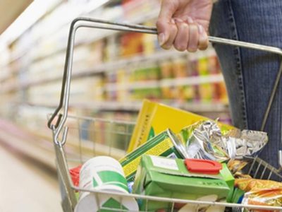 Devaluación: los bienes que tienen sus precios atados a la dolarización y que se vieron afectados