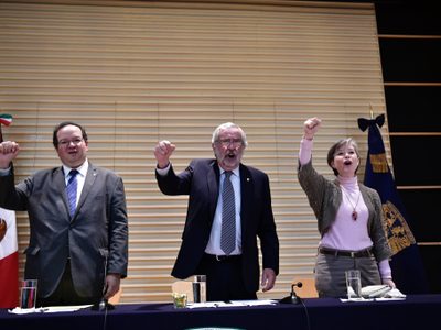 Graue respalda equidad de género y condena la violencia (Video)