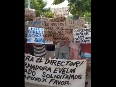 Se amotinan reos del penal de Acapulco tras decomiso de drogas