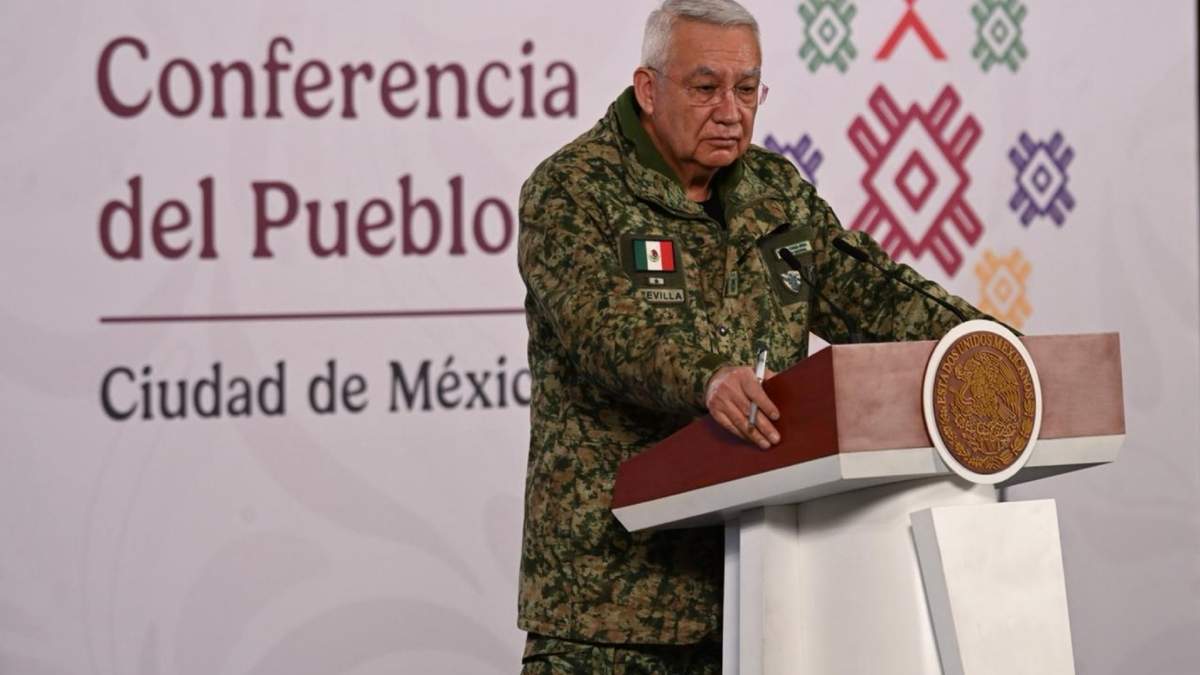 El general Ricardo Trevilla en la conferencia sobre captura de El Mencho