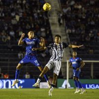 Cruz Azul cae con Pachuca, en amargo regreso al estadio que fue su casa por más de 2 décadas