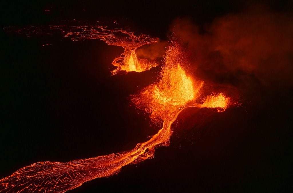 Erupción volcánica
