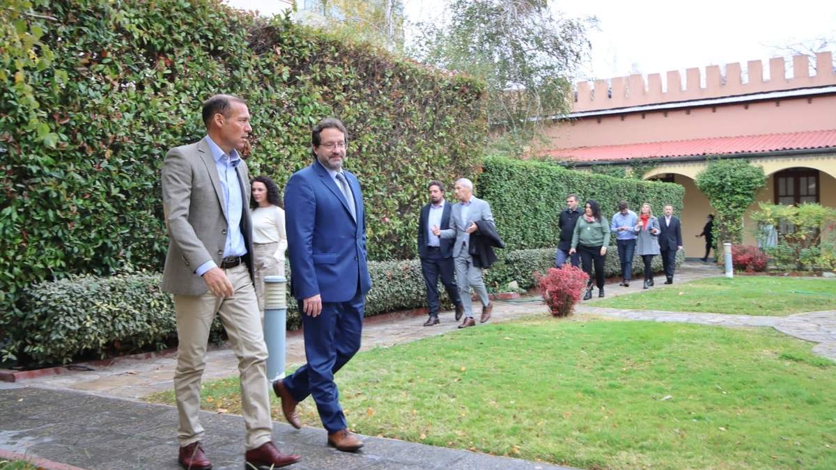 Omar Gutiérrez y el titular del Indec, Marco Lavagna. Fuente: (Twitter)