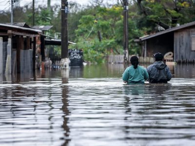 Estado de emergencia en Brasil: inundaciones afectan a 130 mil personas