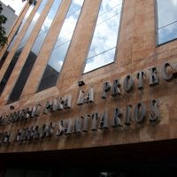 Cofepris busca desmantelar un monopolio de medicamentos dentro de la propia institución