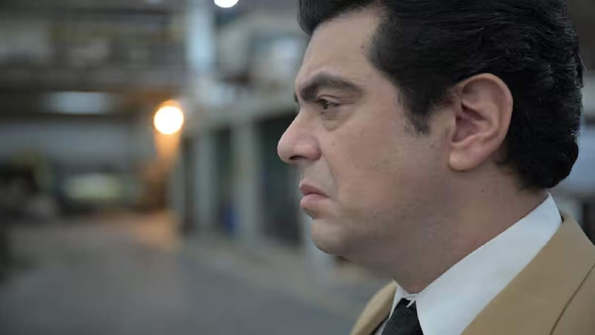 En la serie Menem es interpretado por Alberto Ajaka