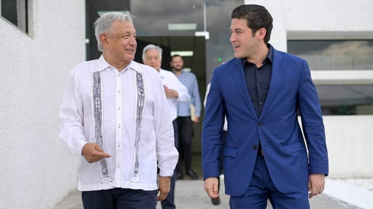 El presidente López Obrador con el gobernador Samuel García