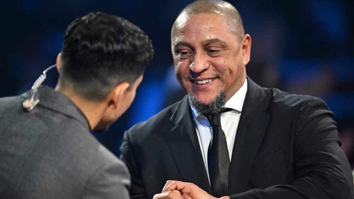 El exfutbolista Roberto Carlos es sometido a una cirugía de emergencia por un problema cardiaco