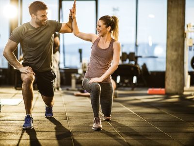 No desperdicies tu energía: los 3 pasos para hacer este ejercicio perfecto y lograr unos brazos de acero