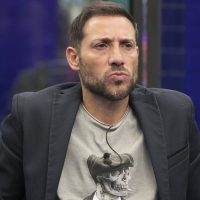 Antonio David Flores se hartó y lo advirtió en directo: “Te has equivocado de enemigo”