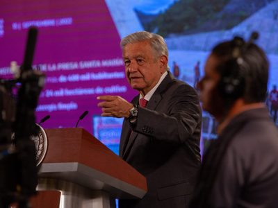 Estos fueron los principales temas de la conferencia mañanera de AMLO del 15 de septiembre (Video)