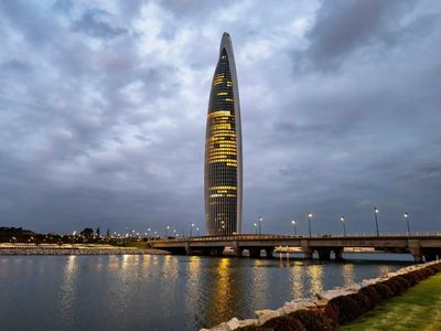 Marruecos inaugura un rascacielos de 700 millones de dólares e impulsa sus ambiciones globales