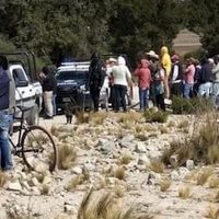 Niño de 11 años y un adulto mueren al estallar un polvorín en Tepeyahualco; hay 7 heridos