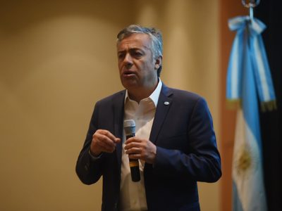 "Pocas muertes y economía desecha": el crítico balance de Cornejo sobre la cuarentena K