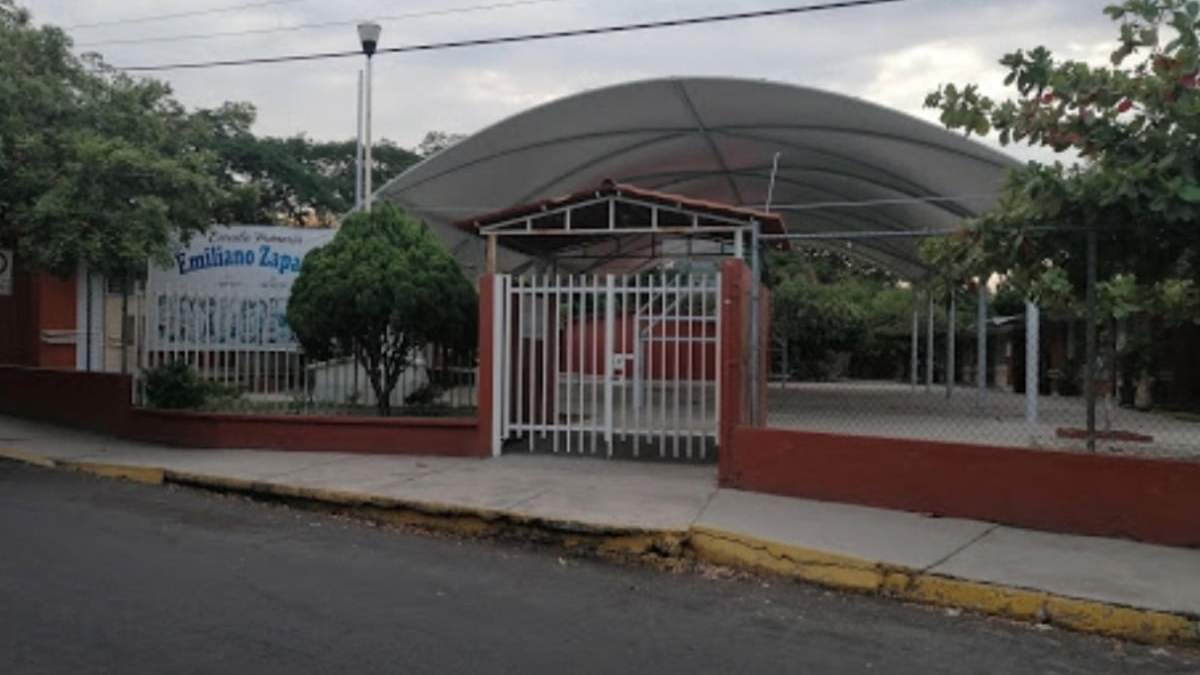 Una escuela en Colima
