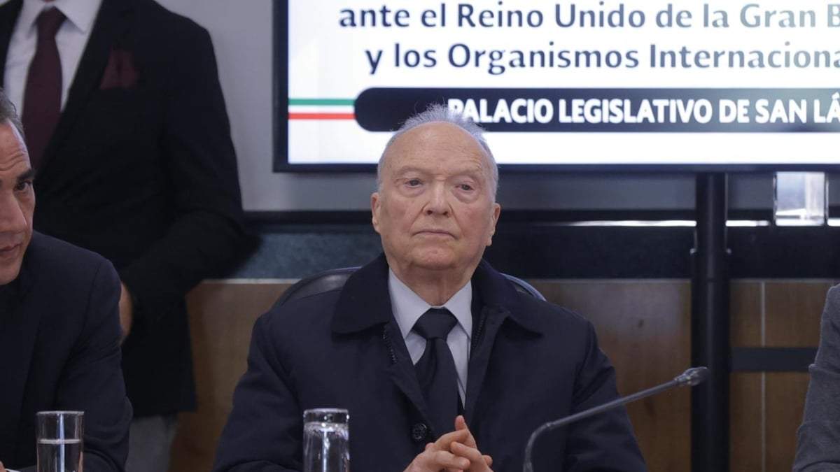 Alejandro Gertz Manero en la Comisión Permanente