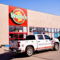 Clausuran temporalmente la tercera parte de tiendas Waldo’s en Baja California