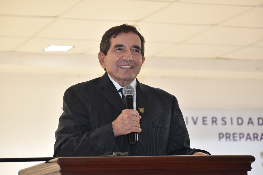 Foto Facebook  Héctor Melesio Cuén Ojeda