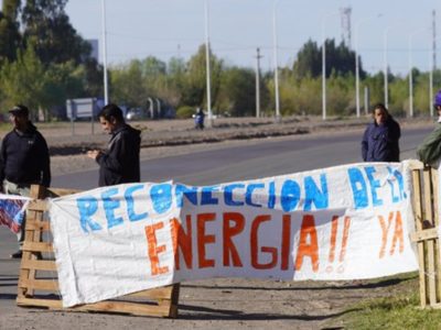 Sin acuerdo con CALF, obreros de Cerámica Neuquén levantaron el corte