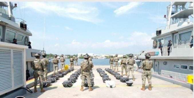 En imagen de archivo, operativo de la Marina en costas del Pacífico