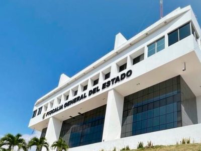 Detienen por secuestro y extorsión a director jurídico de la Fiscalía de Chiapas