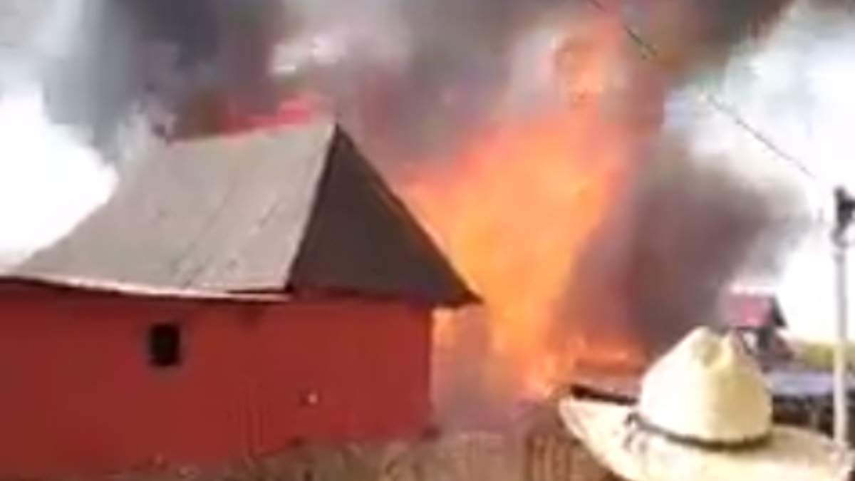El incendio en la comunidad indígena de Jesús Díaz Sirio