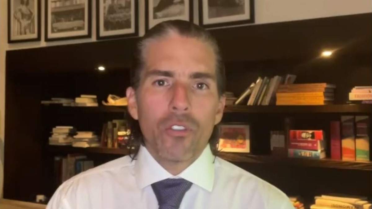 El diputado federal del PRI y esposo de Galilea Montijo, Fernando Reina