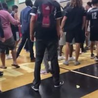 Racismo en EU: lanzan tortillas a equipo latino de basquetbol