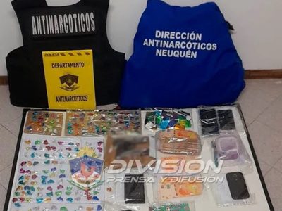 Dieron con un kiosco que comercializaba estupefacientes en Centenario