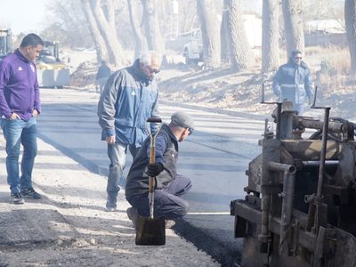 Loma Negra aportará cerca de 450 millones de pesos para pavimentar un corredor vial en Zapala