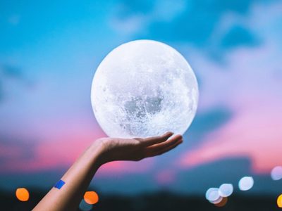 2024, año de logros: la NASA planea enviar la Luna a la primera mujer de la historia