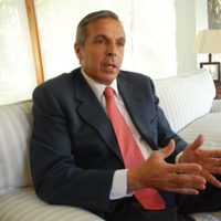 Según Jorge Sapag, la ley de inversiones hidrocarburíferas puede tratarse “cuanto antes”